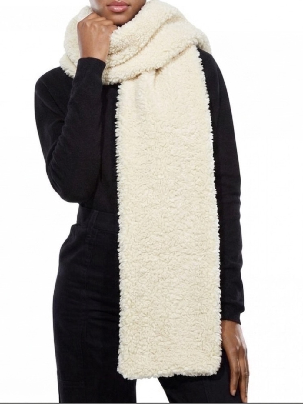 APPARIS Anthropologie Cream White Daphne Oversized Faux Shearling Teddie Scarf
